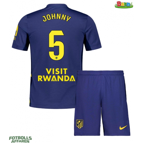 Atletico Madrid Johnny Cardoso #5 Bortaställ Barn 2025-26 Kortärmad (+ Korta byxor)